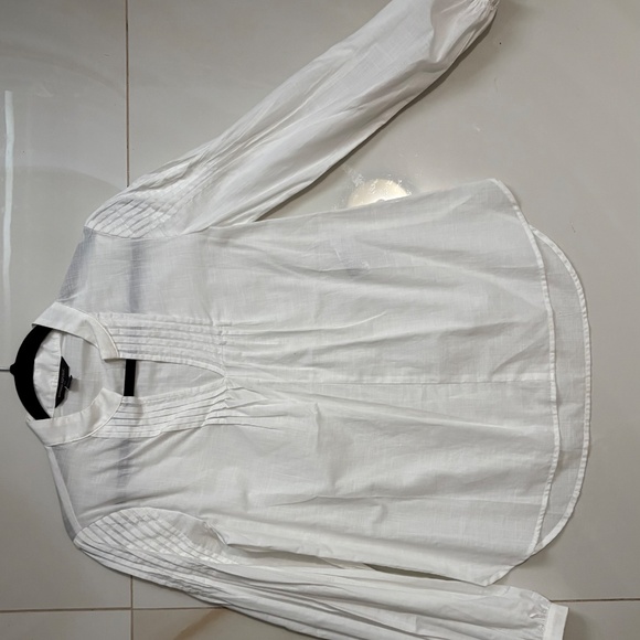 Banana Republic white blouse - Picture 3 of 3